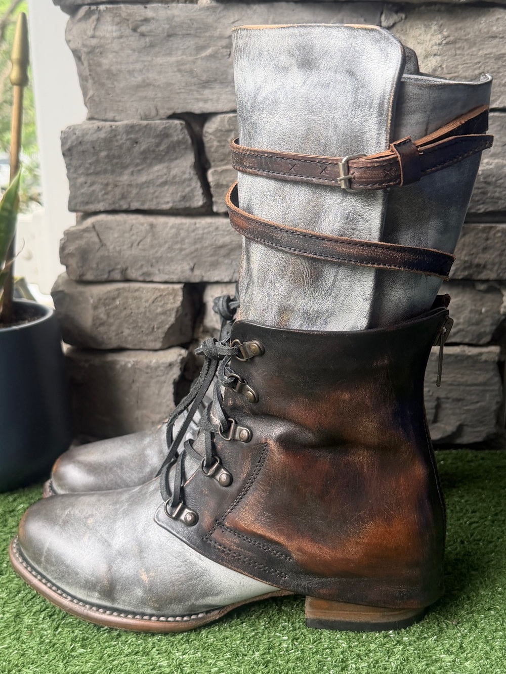 New!! Freebird by Steven Ravi Combat Ice Gray Distressed Leather Women’s Boots